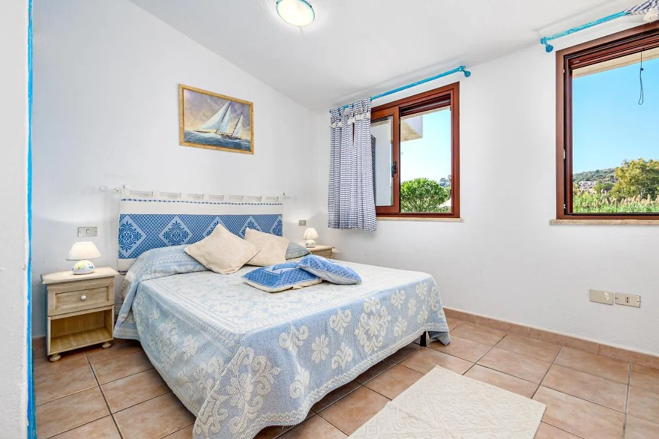 Blue House Laconia Cannigione Ιταλία